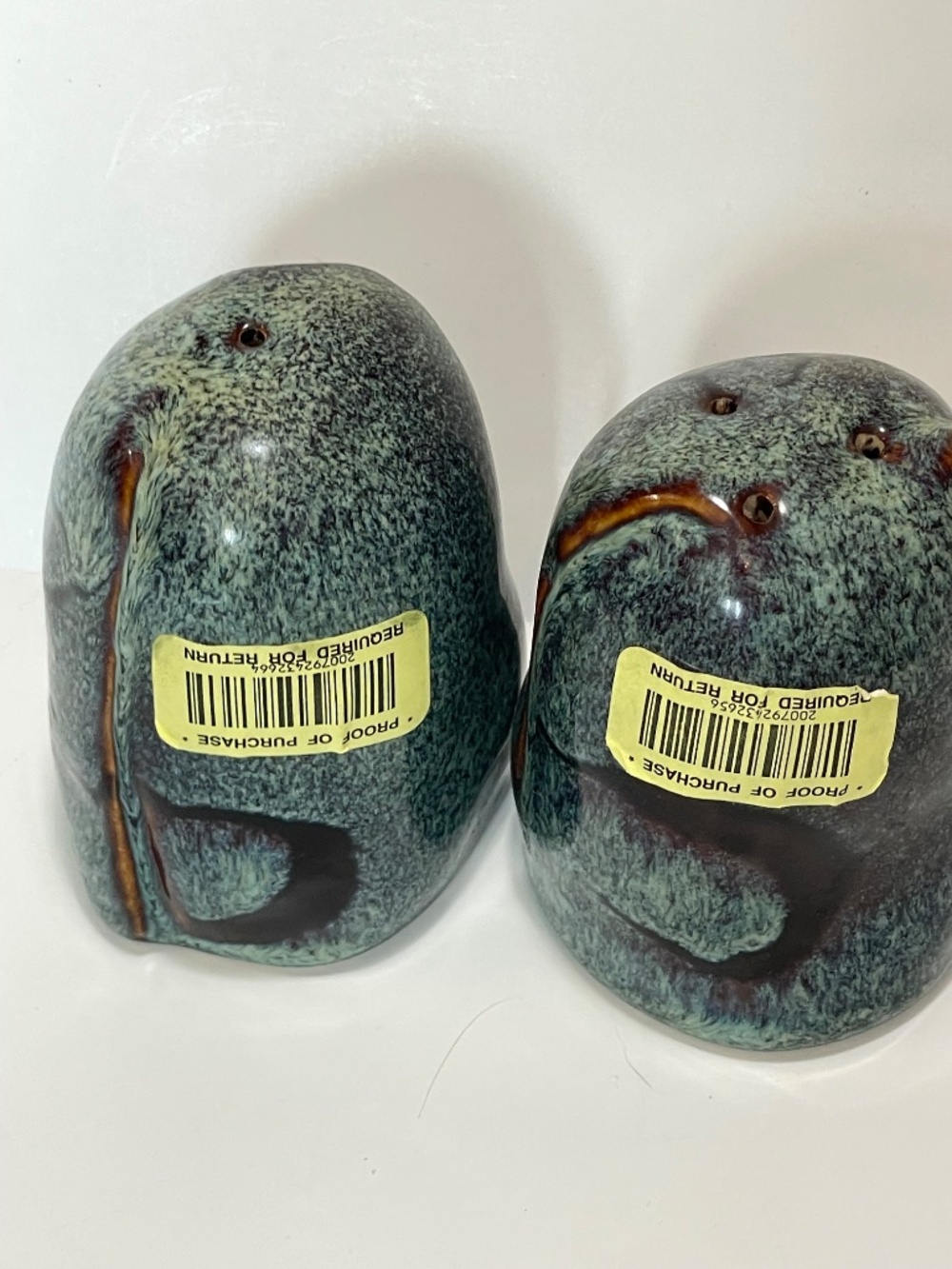 Brand New Artisan Ceramic Salt & Pepper Shakers - Teal Crackle Glaze - Picture 9 of 11